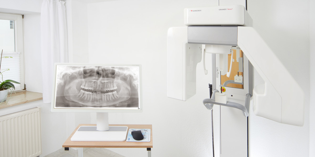 Röntgengerät in der Zahnarzt Praxis Neubrunn